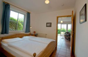 Schlafzimmer der Ferienwohnung vom Haus Seeblick im Ostseebad Binz auf Rügen